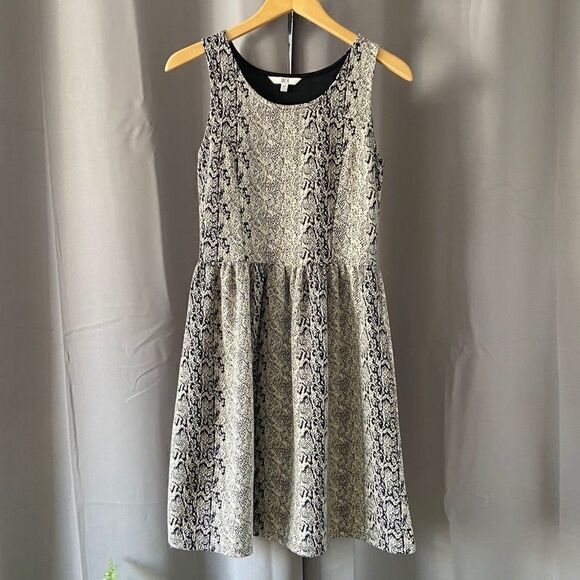 JACK by BB Dakota Knit Print Dress M - Picture 4 of 8